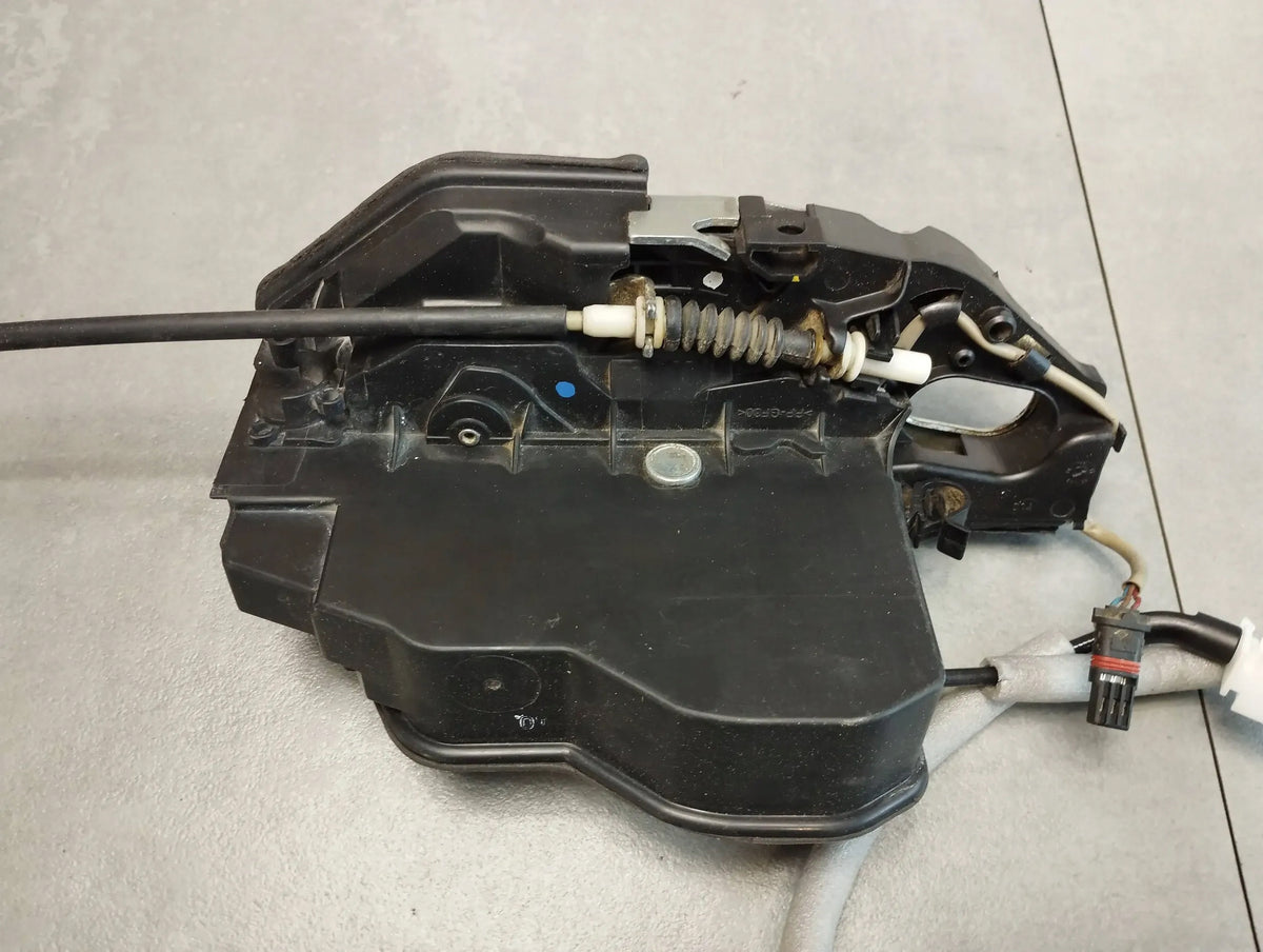 BMW X6 E71 LOCK LEFT REAR 7167588