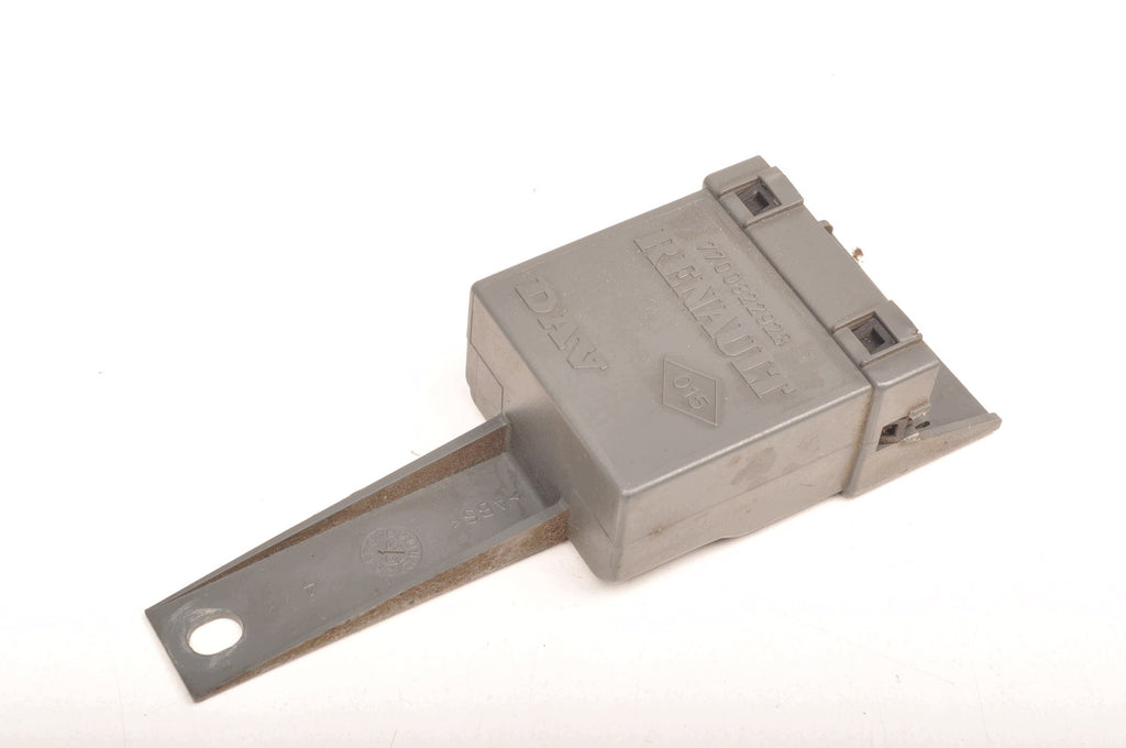 CENTRAL LOCK MODULE HIT II OPEL VIVARO A 7700822928