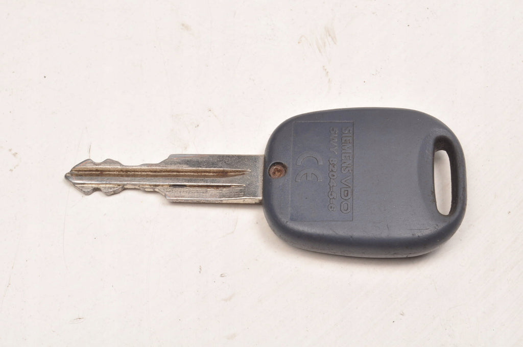 CHEVROLET EPIC II IGNITION KEY INSERT EUROPE INSERT 267T11946