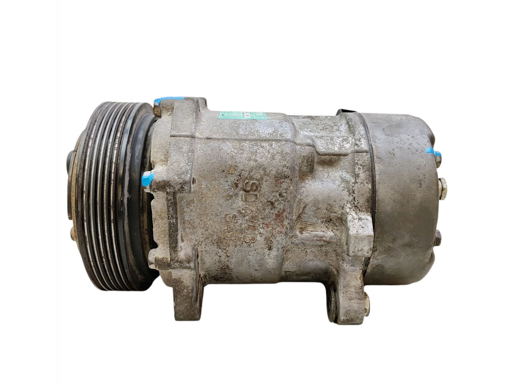 COMPRESSOR AIR CONDITIONING COMPRESSOR VOLKSWAGEN CARAVELLE LIFT D0820805H
