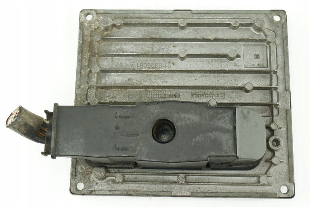COMPUTER ENGINE DRIVER FORD FIESTA MK6 1.3 6S61-12A650-PC