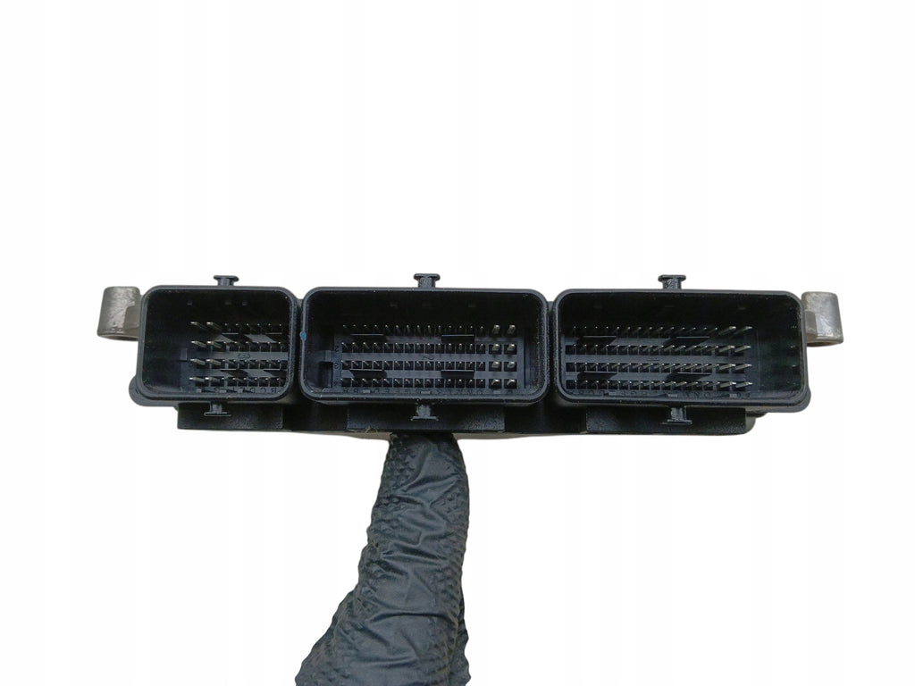 COMPUTER ENGINE DRIVER RENAULT CLIO IV (2012-2016) 1.5 DCI 237102747R