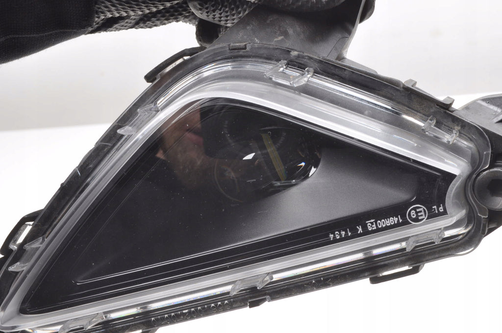 CUPRA FORMENTOR HALOGEN RIGHT 5FF941702A 2025 LIFT
