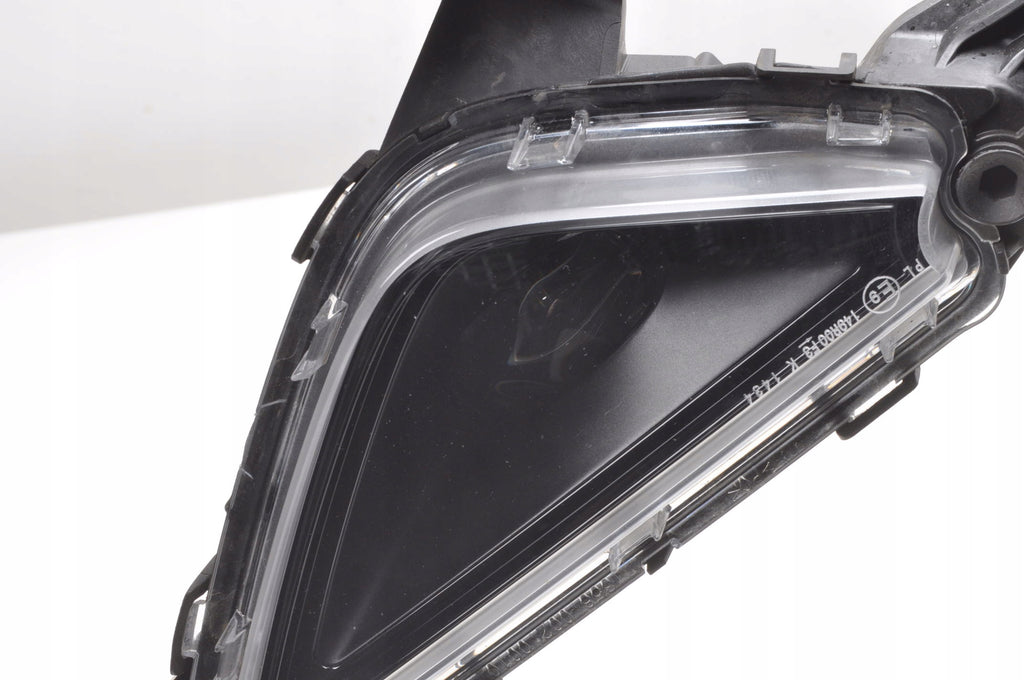 CUPRA FORMENTOR HALOGEN RIGHT 5FF941702A 2025 LIFT