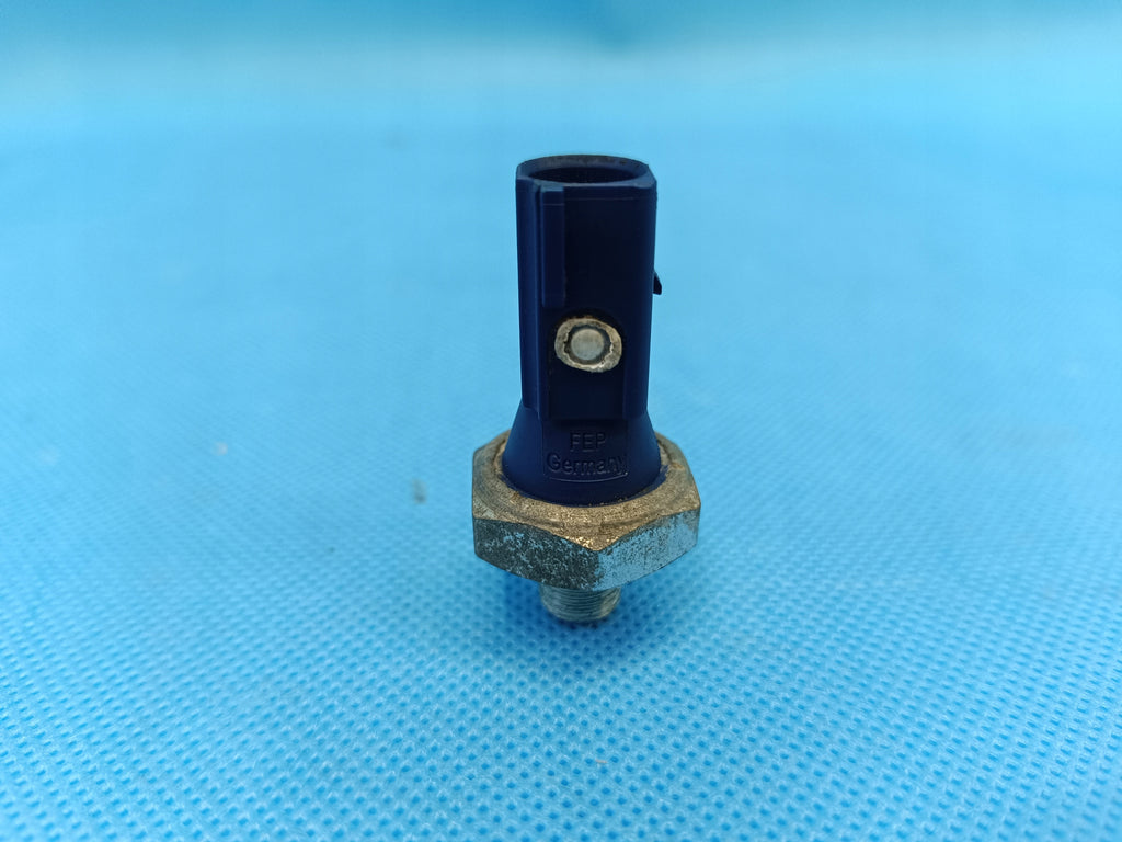 CUPRA LEON AVANT 2.0 TFSI 140KW 2024 R OIL PRESSURE SENSOR 06K919081