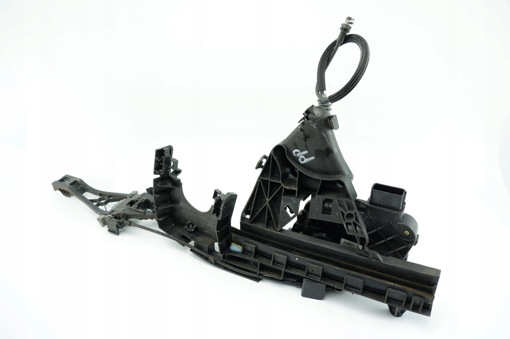DOOR LOCK RIGHT FRONT VOLVO V50