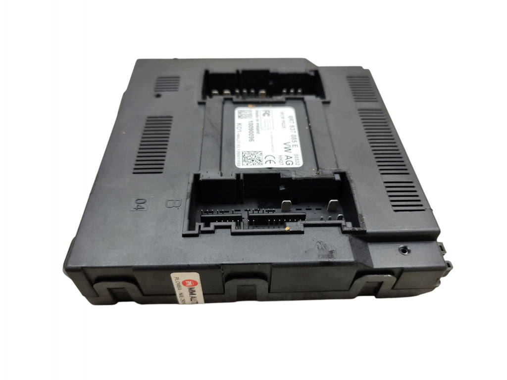 DRIVER COMFORT MODULE BCM SKODA FABIA II 6R7937085E
