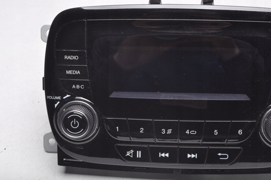 FIAT 500 RADIO 07356248560