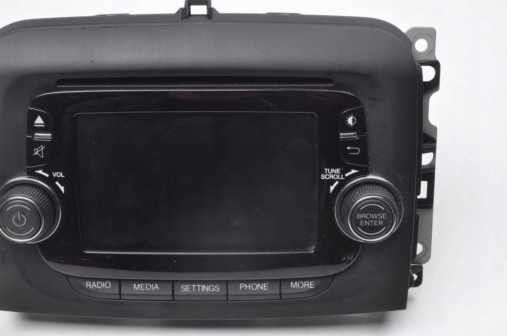 FIAT 500L RADIO 07355674420