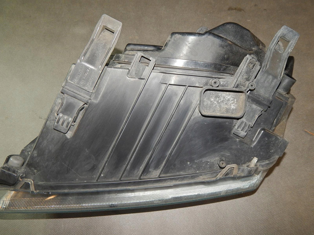 FORD FOCUS II LAMP RIGHT FRONT EU
