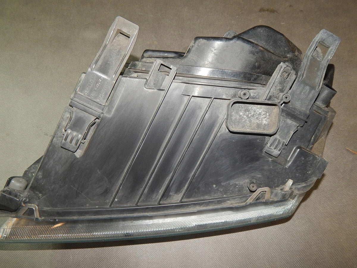 FORD FOCUS II LAMP RIGHT FRONT EU