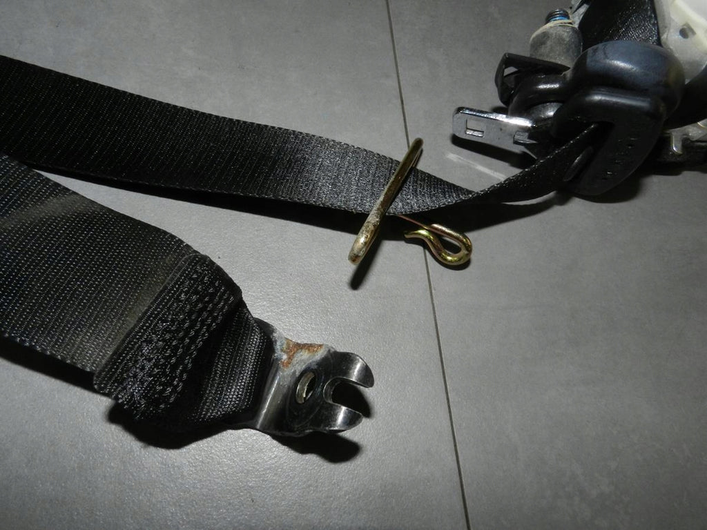 FORD GALAXY MK3 BELT RIGHT REAR 611B68M