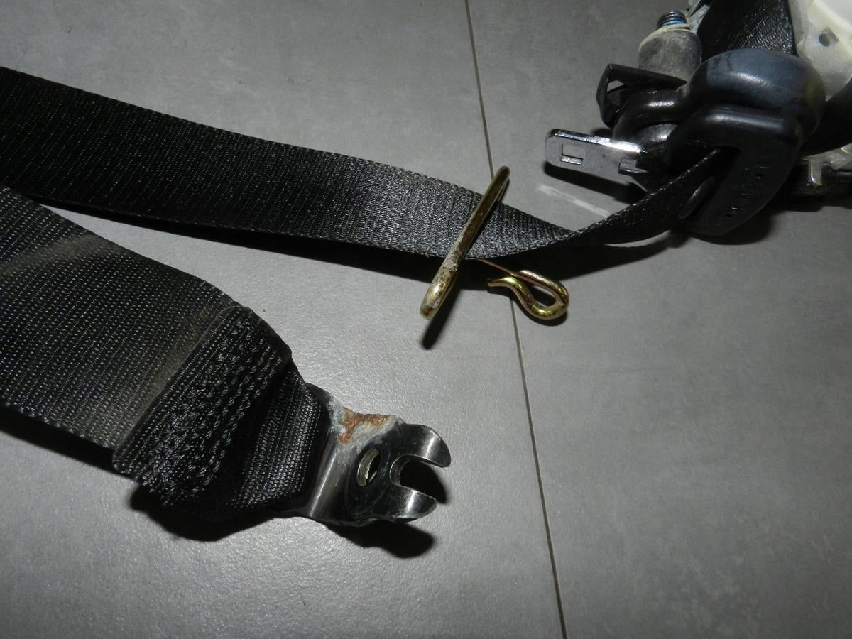 FORD GALAXY MK3 BELT RIGHT REAR 611B68M
