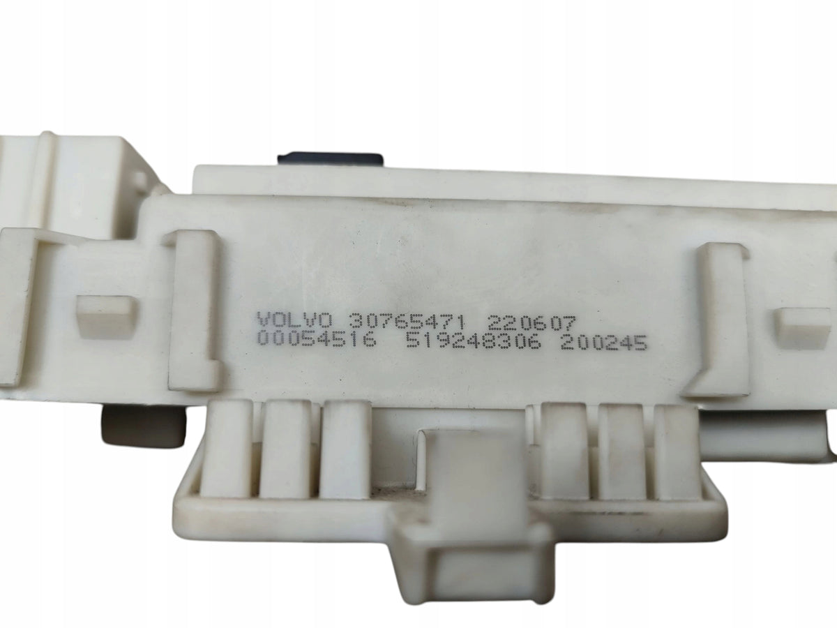 FUSE BOX BSI VOLVO C30 30765471