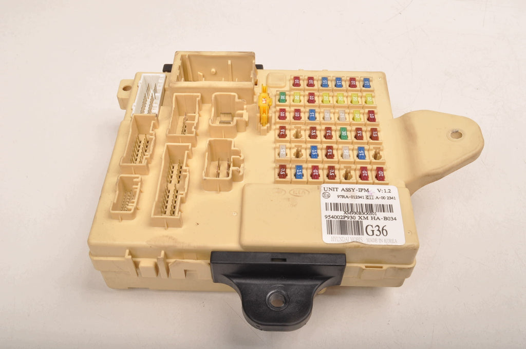 FUSE BOX KIA SORENTO II 954002P930