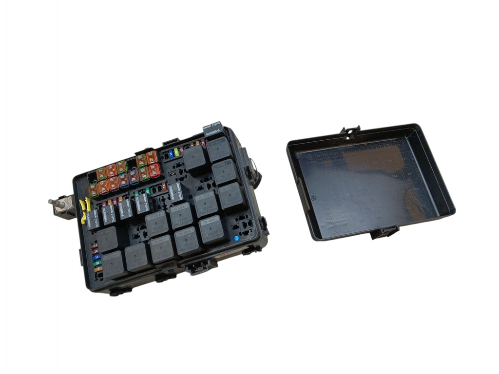 FUSE BOX MASERATI GHIBLI III (2013-2017) 670008655
