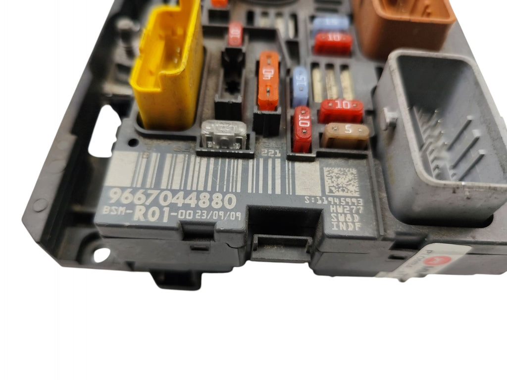 FUSE BOX MODULE BSM CITROEN C4 PICASSO I 9667044880 R01