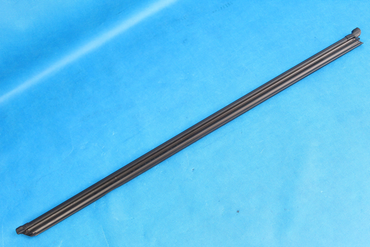 GOLF VII GTI LIFT REAR SCRAPER GASKET LE 2017R 5G6839479B