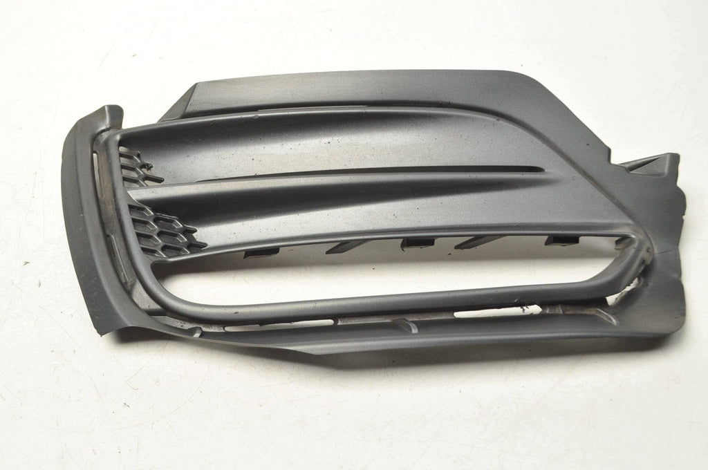 HALOGEN BUMPER GRILLE LEFT VOLVO V60 31383154