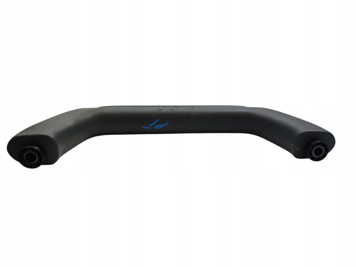HANDLE POST RIGHT LAND ROVER DEFENDER II L663