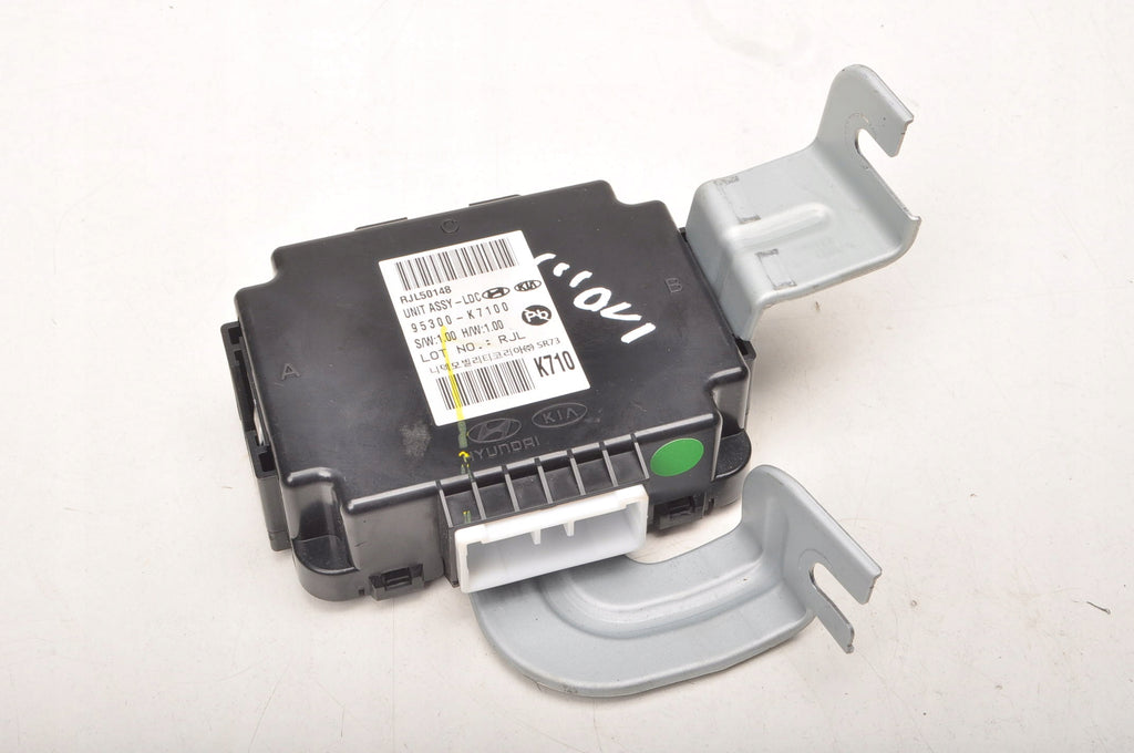 HYUNDAI I10 III DRIVER MODULE 2023R 95300-K7100