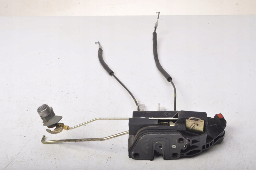 HYUNDAI SANTA FE AND DOOR LOCK RIGHT FRONT EUROPE