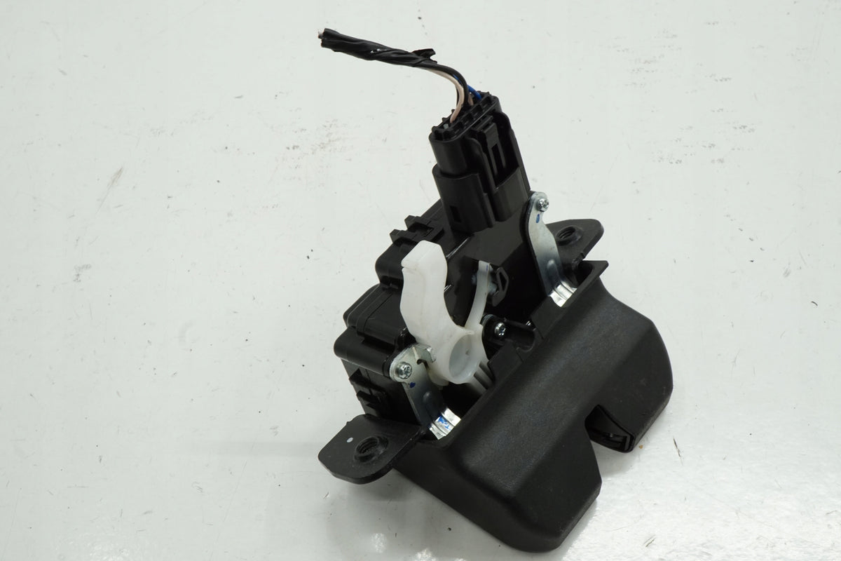 HYUNDAI TUCSON III 16R TAILGATE LOCK