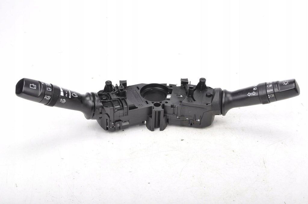 HYUNDAI VELOSTER AND 2011 R COMBINED SWITCH