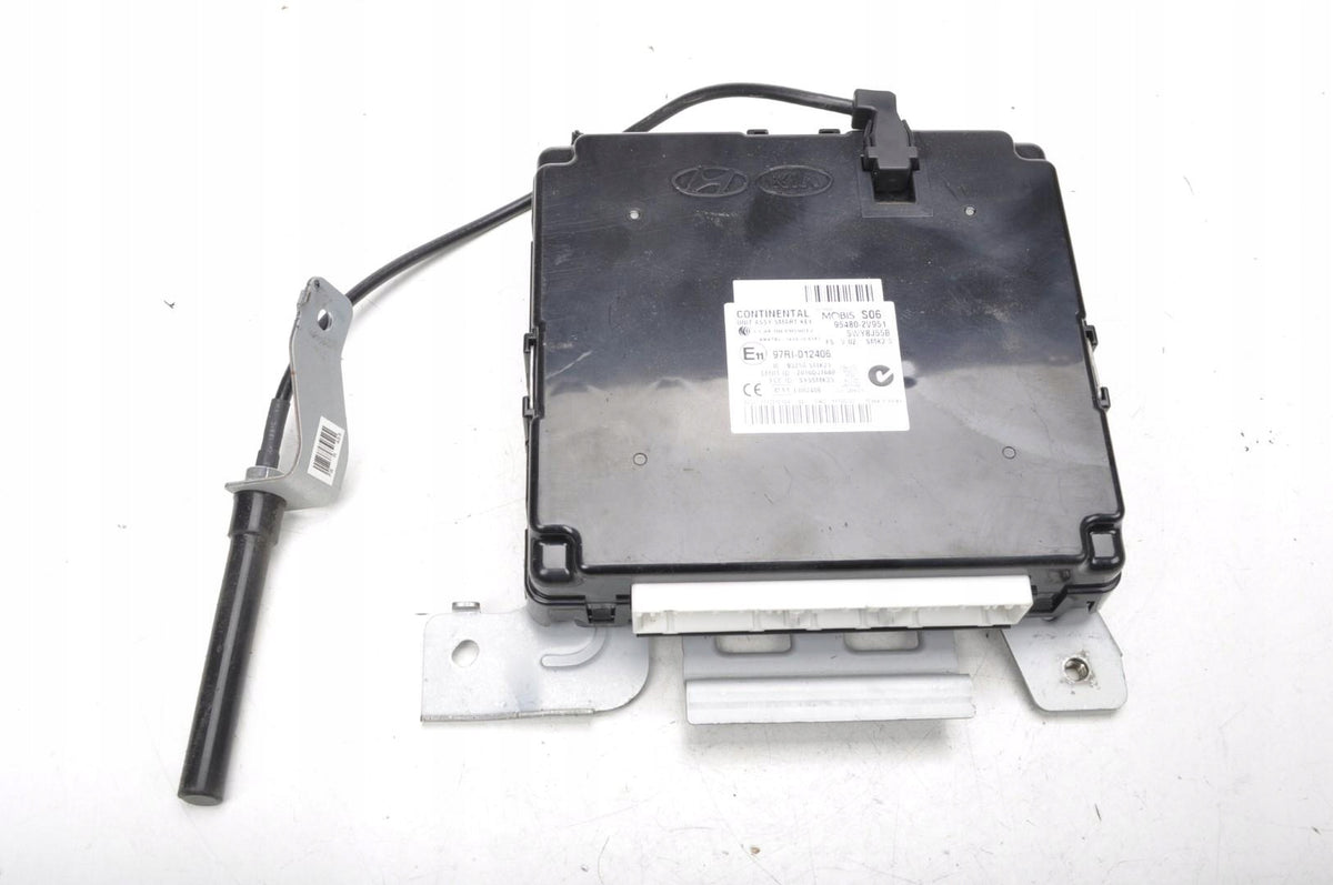 HYUNDAI VELOSTER AND DRIVER MODULE 95480-2V951