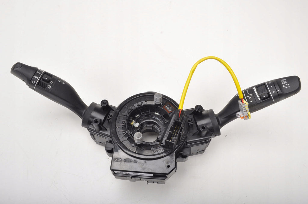 I30 III N COMBINED SWITCH 93404-S0860 2020R