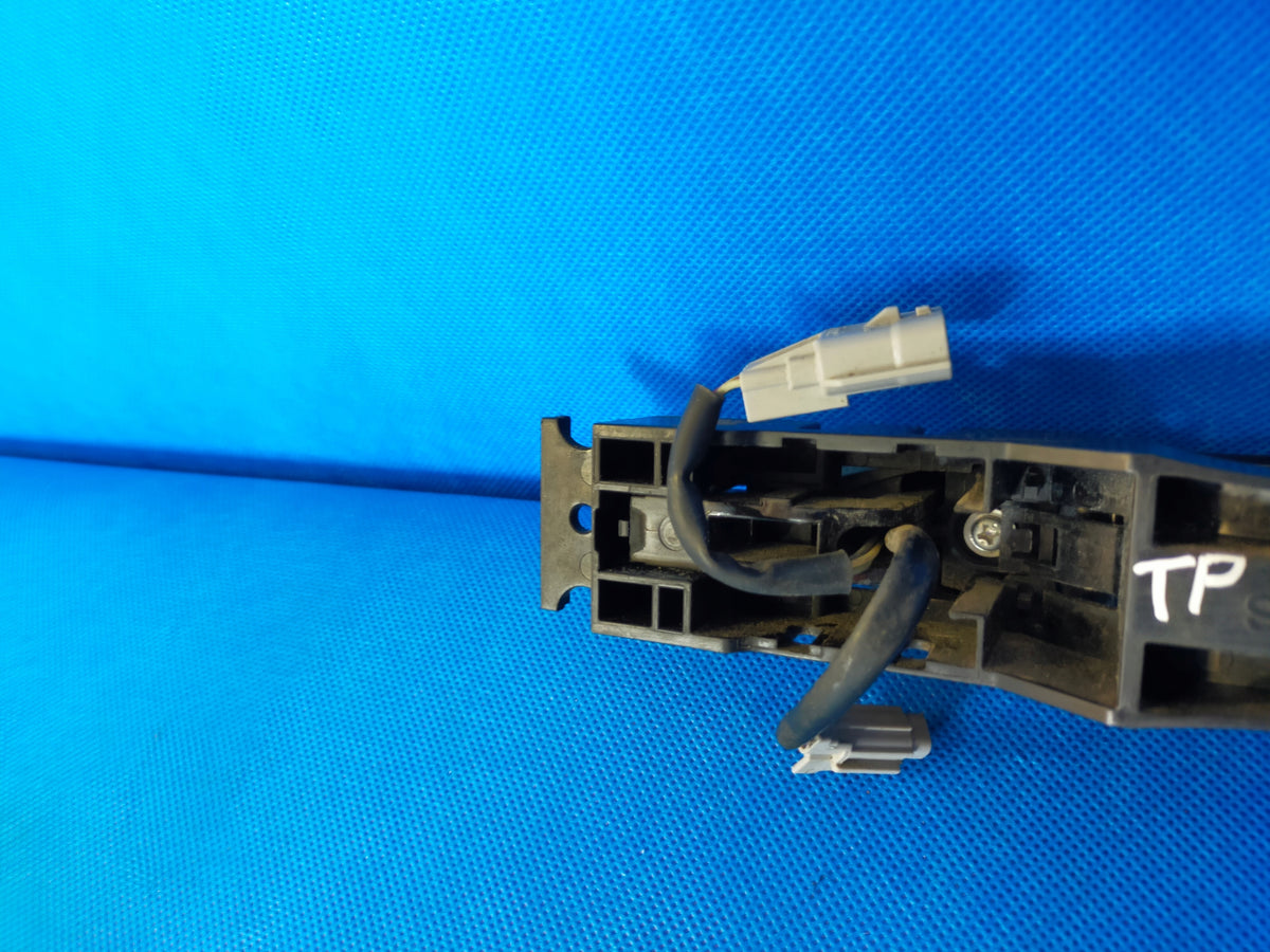 INFINITI Q50 S 3.5 HYBRID DOOR HANDLE RIGHT REAR 2014R