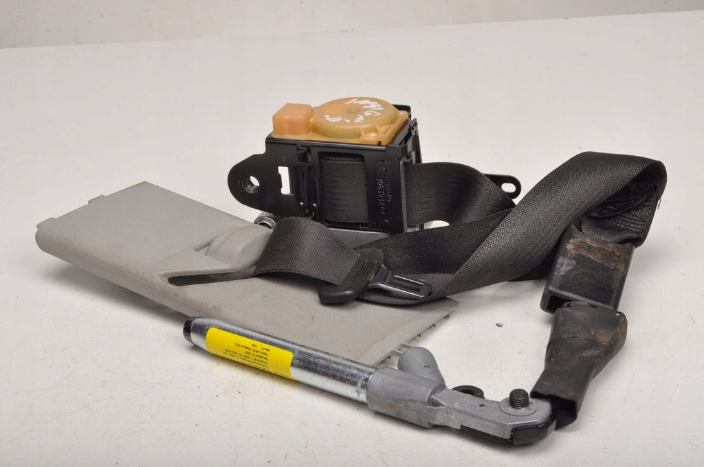 INSIGNIA AND SEAT BELT RIGHT FRONT TENSIONER POST COVER