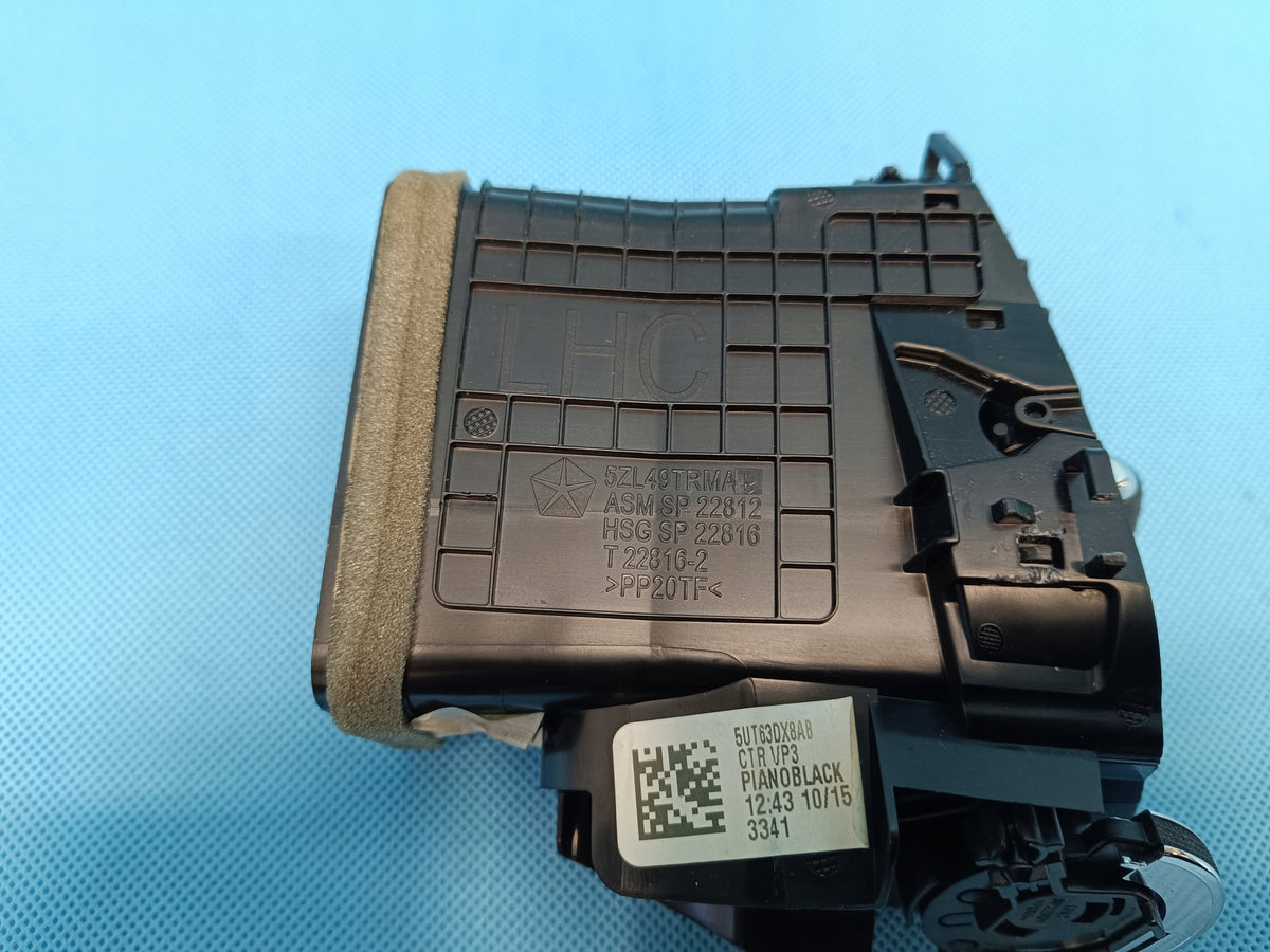 JEEP COMPASS 2 II 2.4 PB 182KM 4x4 2020 R AIR SUPPLY GRILLE MIDDLE LEFT