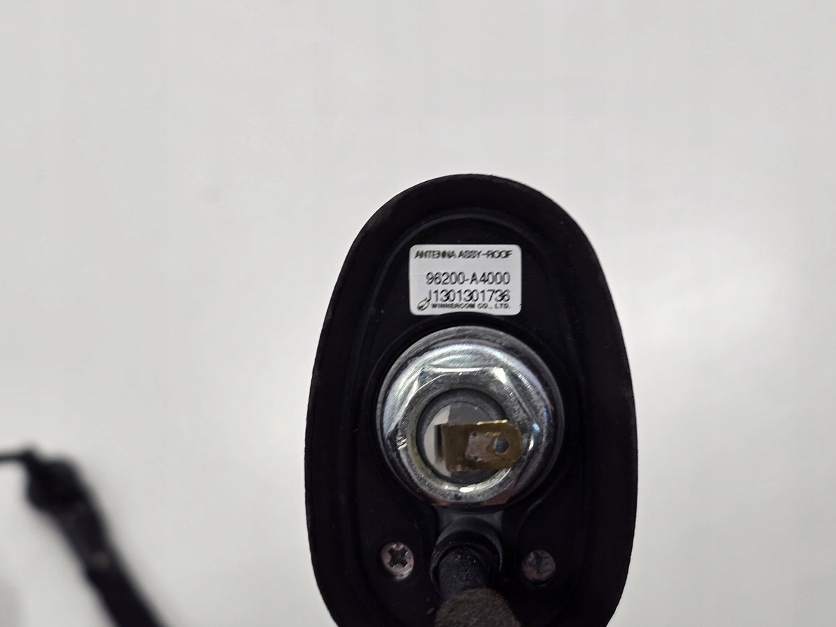 KIA CARENS IV 2014 TAGANTENNE 96200-A4000