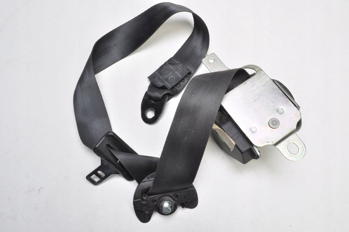 KIA CEED AND SEAT BELT RIGHT FRONT 88820-1H000 LIFT