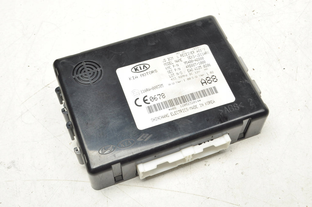 KIA CEED II COMPUTER MODULE DRIVER BCM 95400-A2880