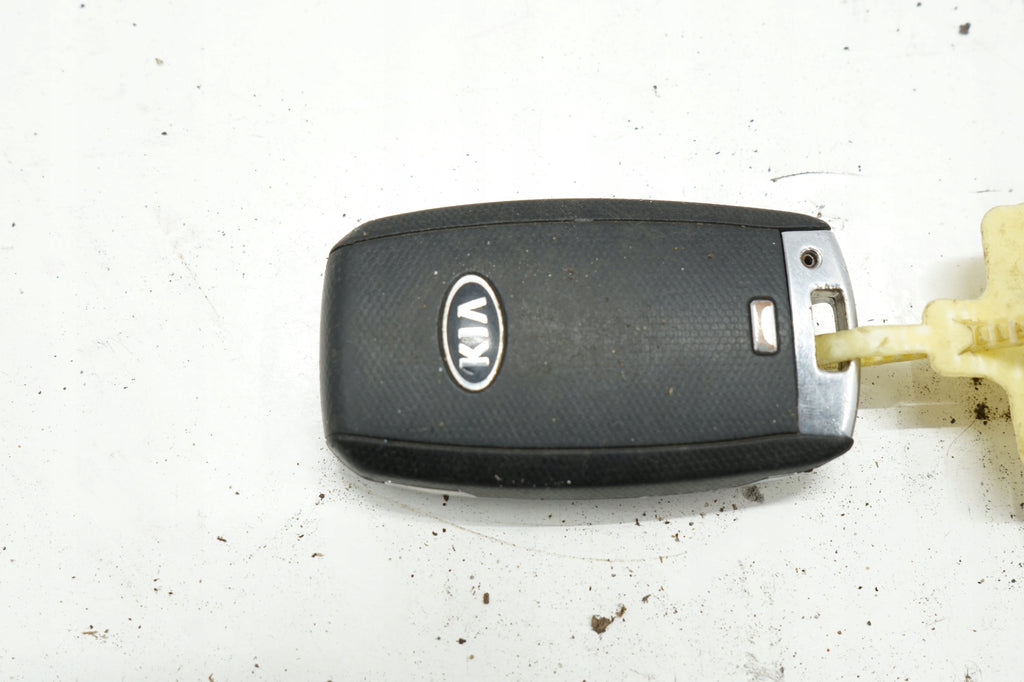 KIA OPTIMA III FACELIFT 2013 CLÉ AVEC TÉLÉCOMMANDE SVI-XMFGE03