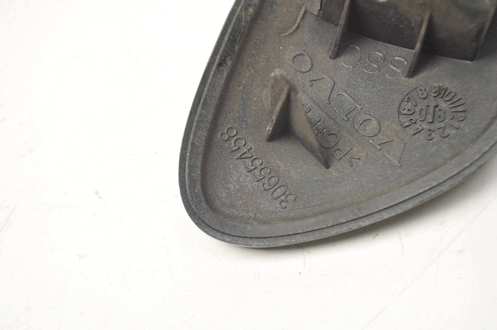 LAMP WASHER CAP VOLVO S80 II 30655458 LEFT 472-46