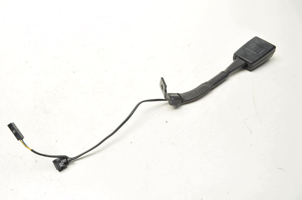 LEFT BELT CLIP SKODA OCTAVIA II 1Z1858471C