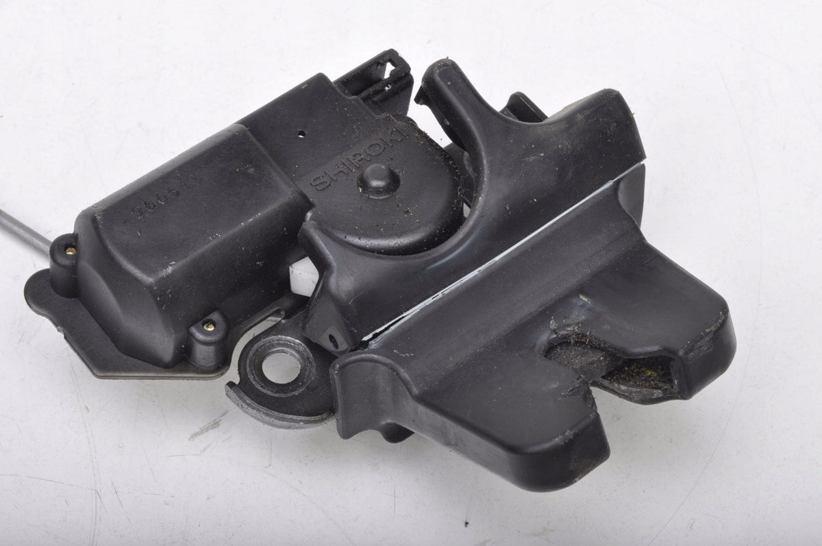 LEXUS LS II TAILGATE LOCK