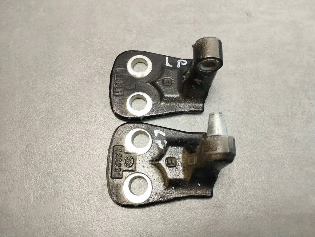 Land Rover Range Rover Sport L320 DOOR HINGES LEFT FRONT