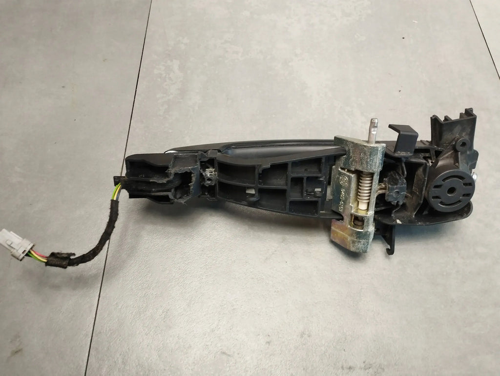 Land Rover Range Rover Sport L320 HANDLE LEFT FRONT AH22203A29FA
