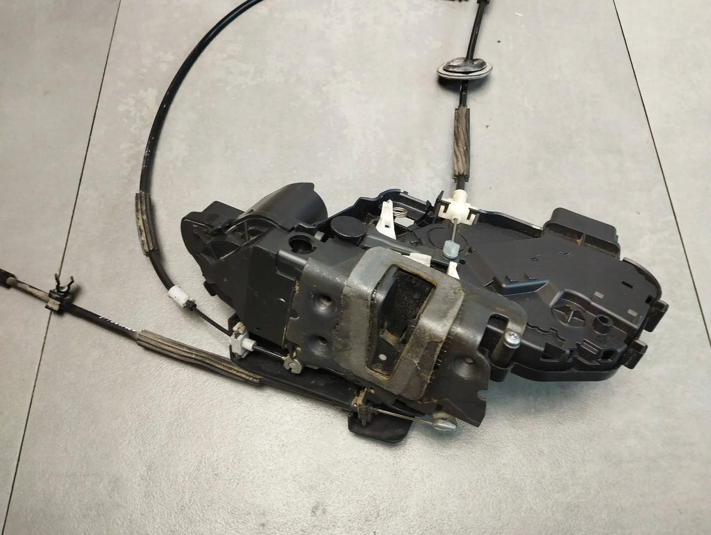 Land Rover Range Rover Sport L320 lock left front 6W8A21813GD