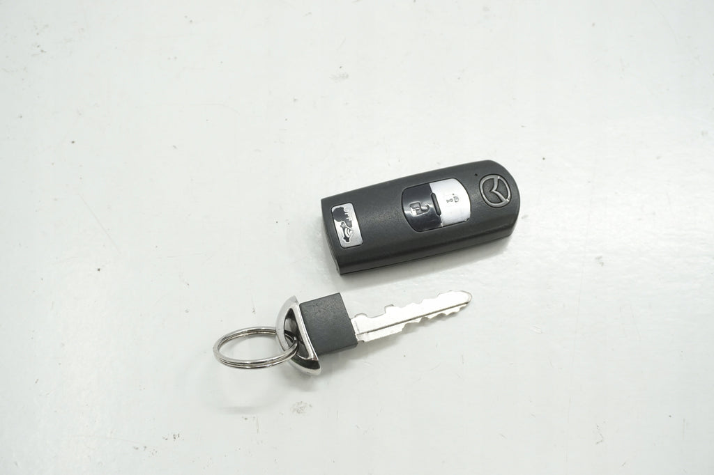 MAZDA 6 GJ REMOTE CONTROL KEY SKE13E-01