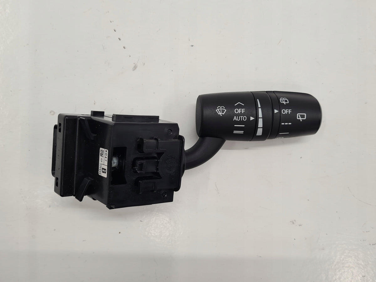 MAZDA CX-5 AND WIPER SWITCH KD4717F899