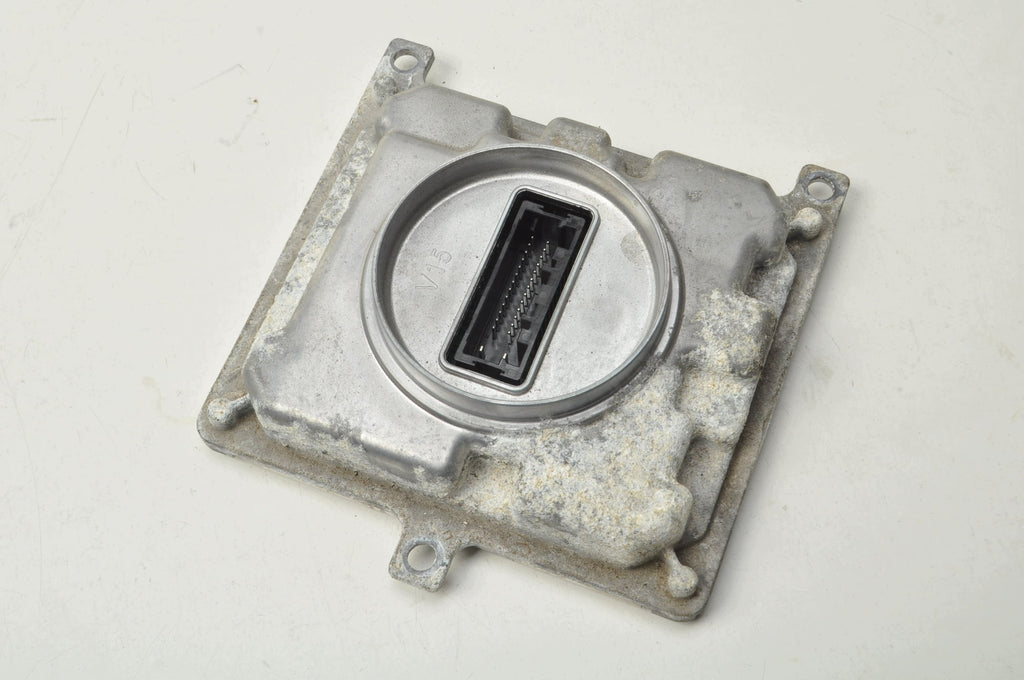 MAZDA MX-30 CONVERTER LED MODULE DN4J67890