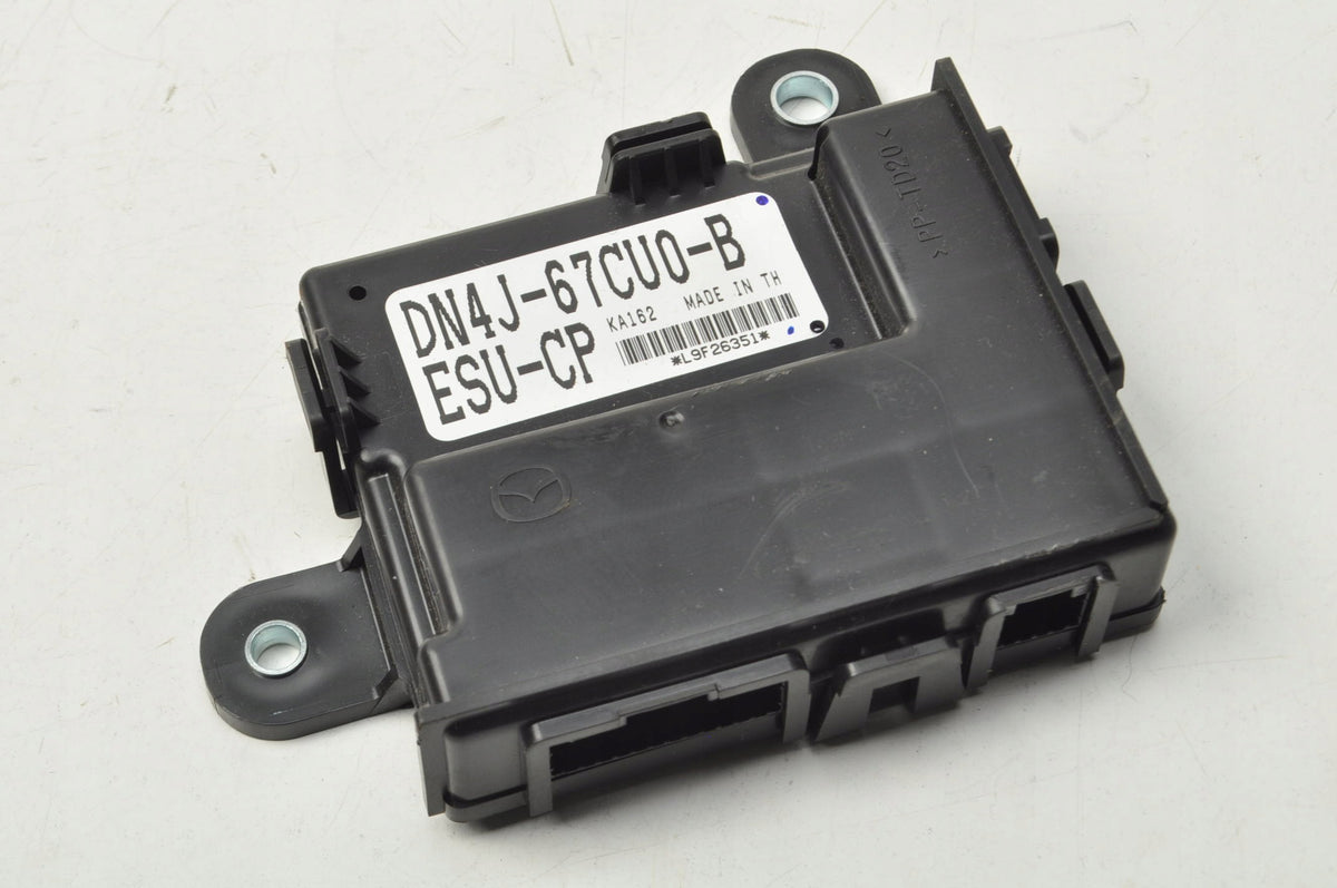 MAZDA MX-30 MODULE DRIVER DN4J67CU0B