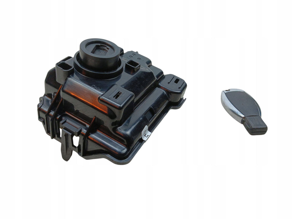 MERCEDES C W205 (2014-2018) A2059007121 KEY IGNITION