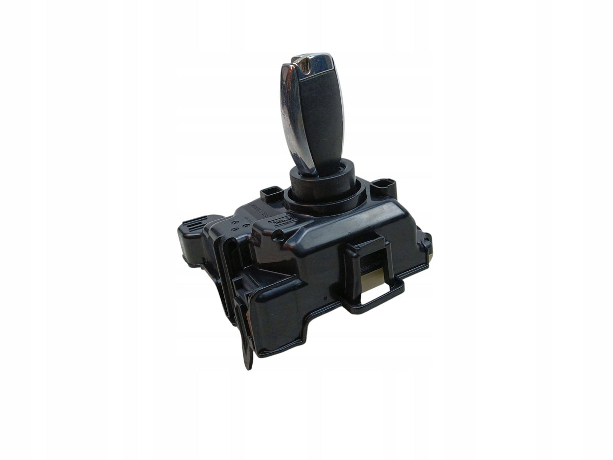 MERCEDES C W205 (2014-2018) A2059007121 KEY IGNITION