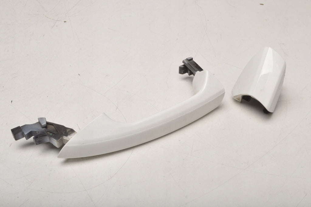 MERCEDES W172 R172 DOOR HANDLE LEFT FRONT